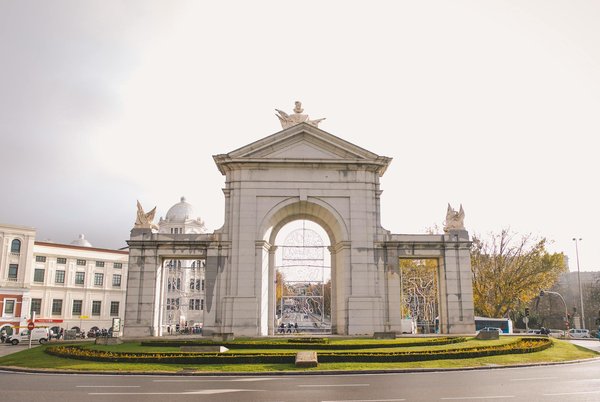 Quels sont les meilleurs spots pour la plongée en apnée avec les raies Manta à Kona, Hawaï : conseils et périodes ?